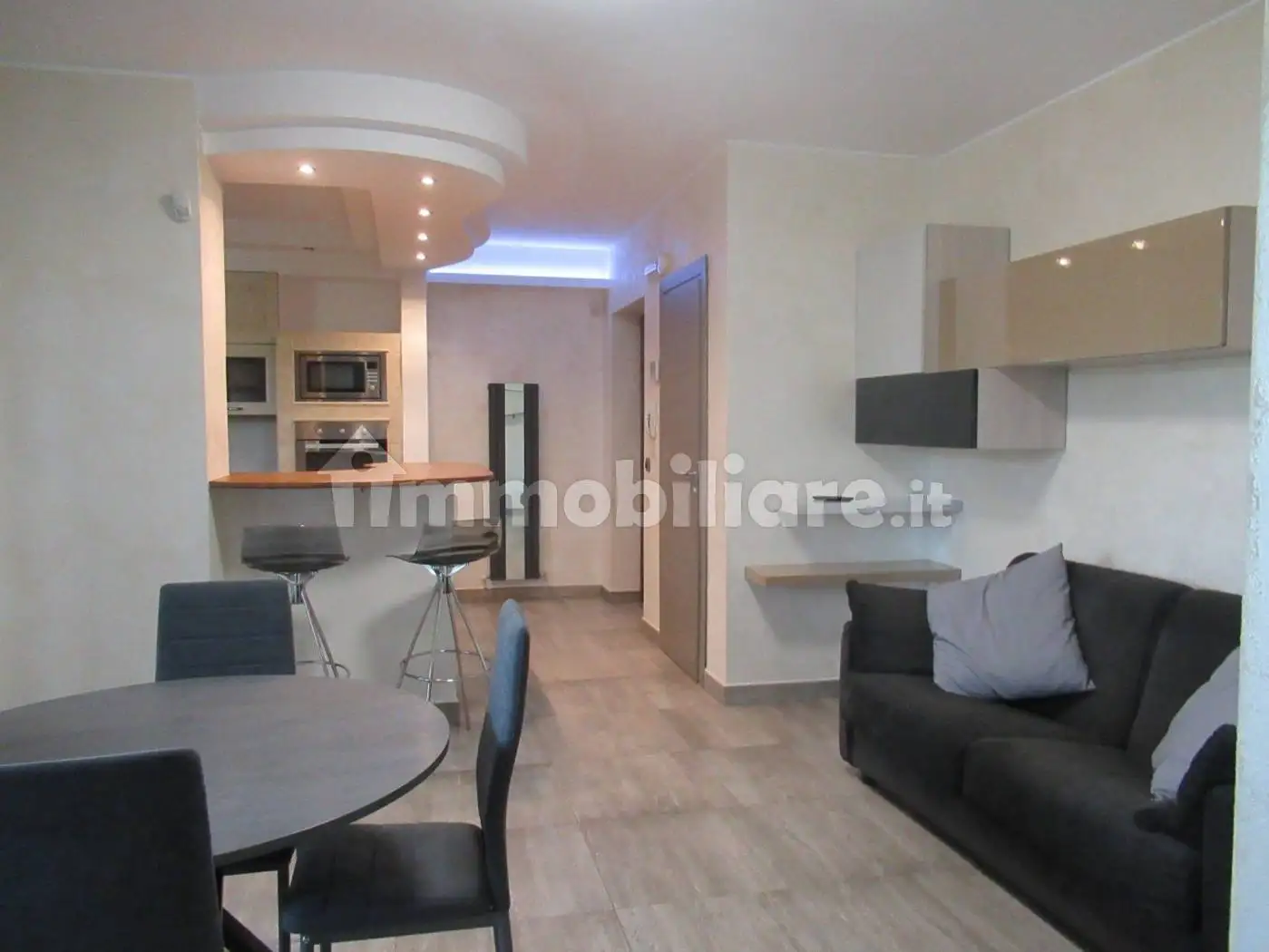 Appartamento in affitto a Desio