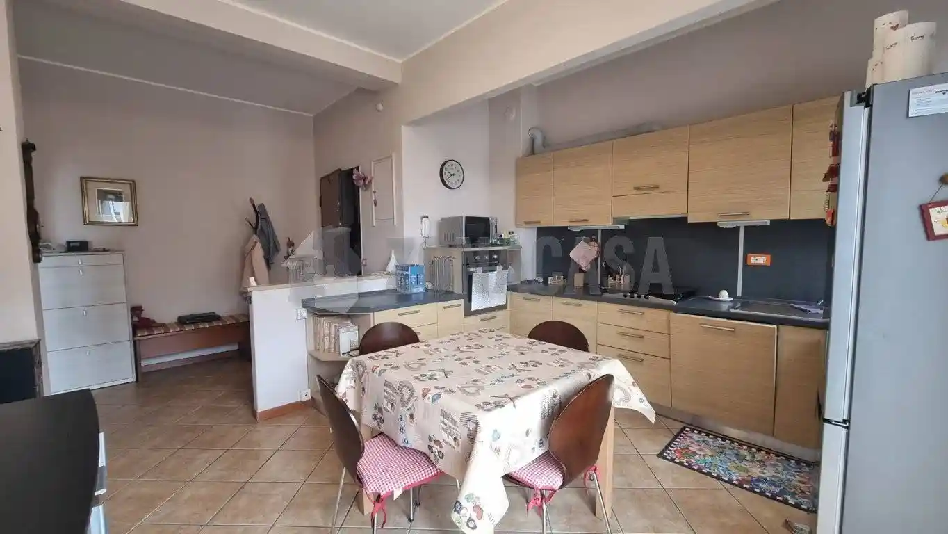 Bilocale via Enrico Cernuschi, Montello, Varese - foto 5