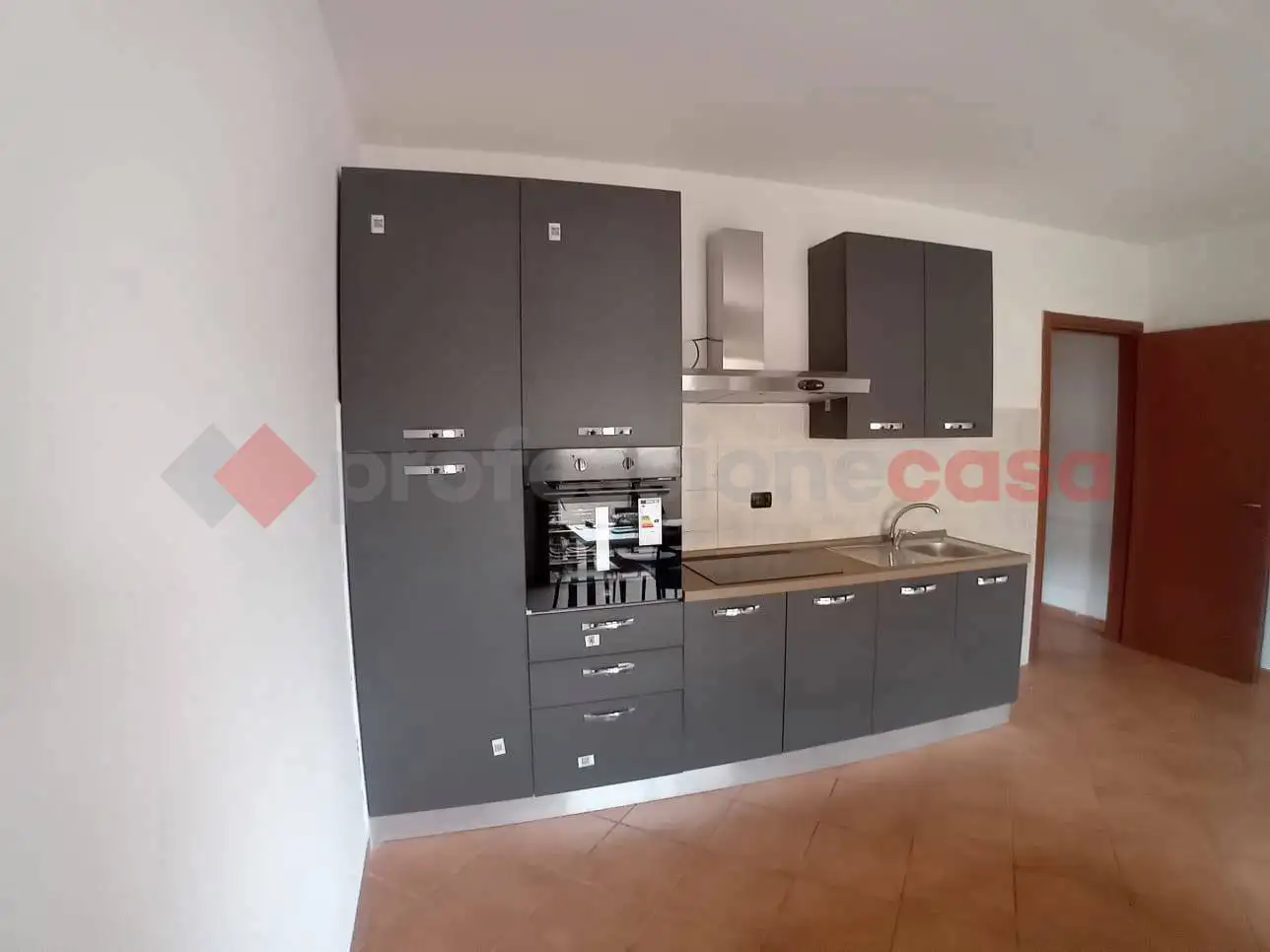 Monolocale via Cesare Battisti, 52, Ravello, Villastanza, Villapia, Parabiago - foto 3