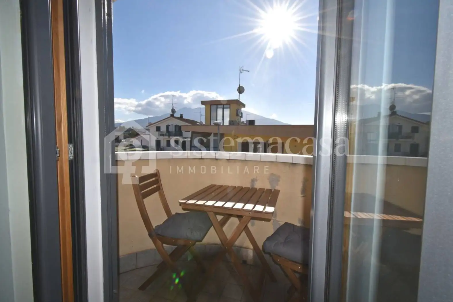 Appartamento in vendita a Castello di Cisterna