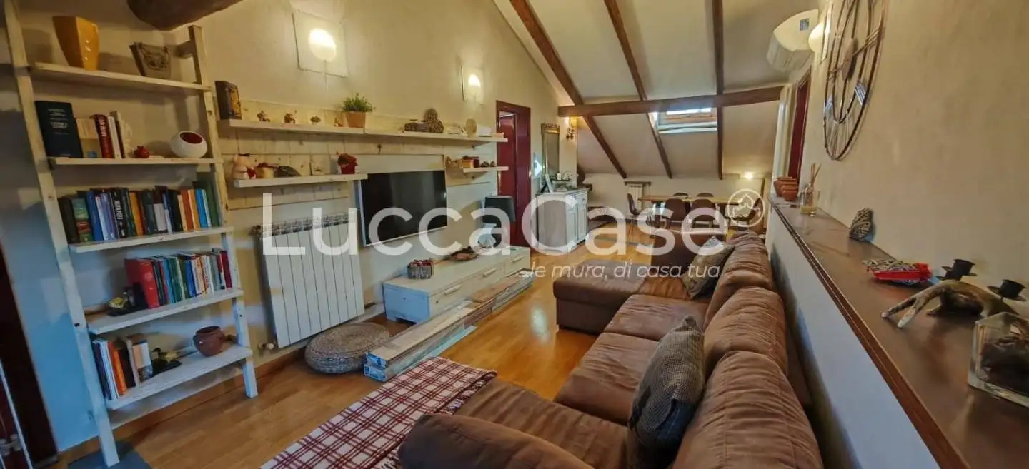 Appartamento in affitto a Lucca