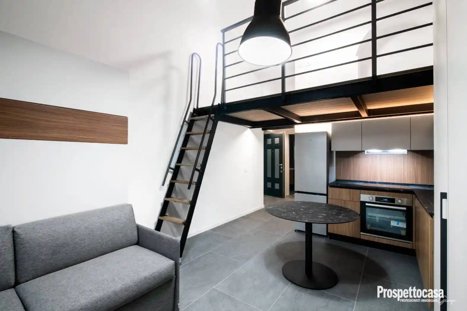 Bilocale via Pietro Giannone 10, Arena, Milano - foto 5