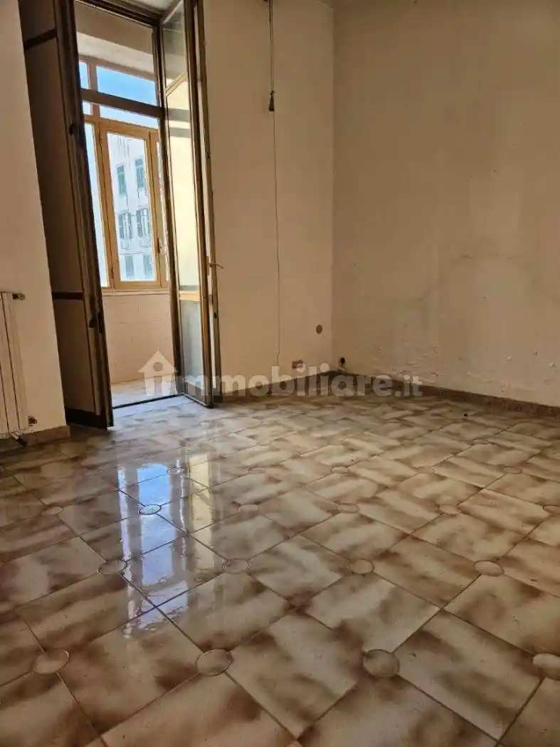 Trilocale via Ferrante Imparato 155, San Giovanni a Teduccio, Napoli - foto 5