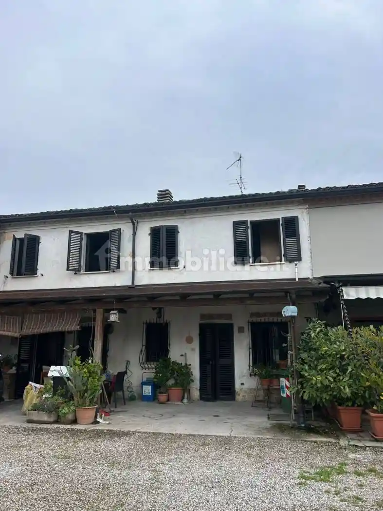Casa indipendente in vendita a Marmirolo