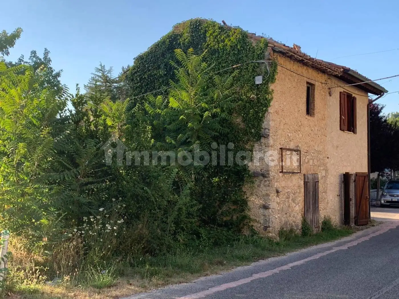 Casa indipendente in vendita a Rocca Sinibalda