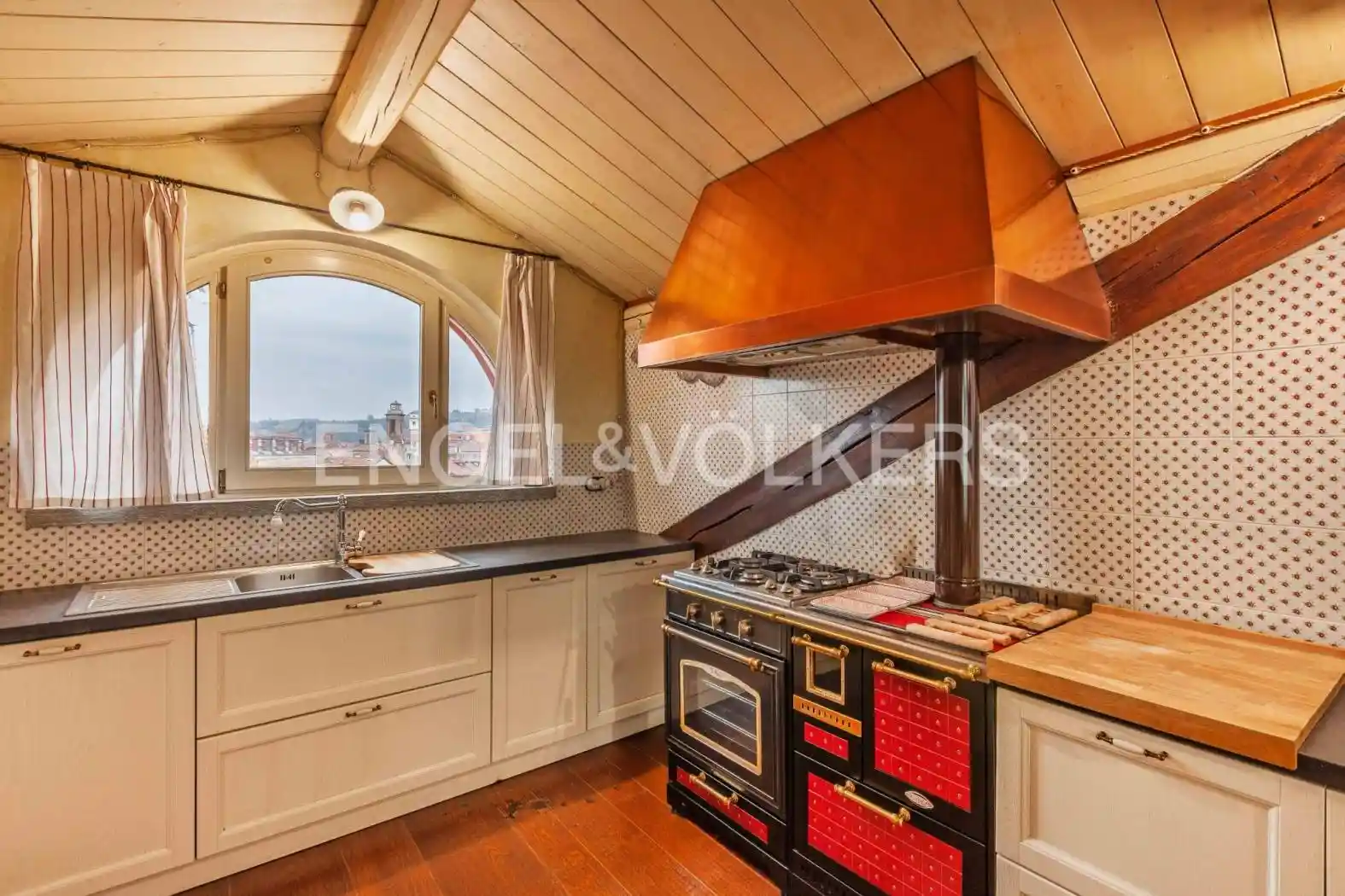 Attico corso Fratelli Bandiera, Centro, Alba - foto 2