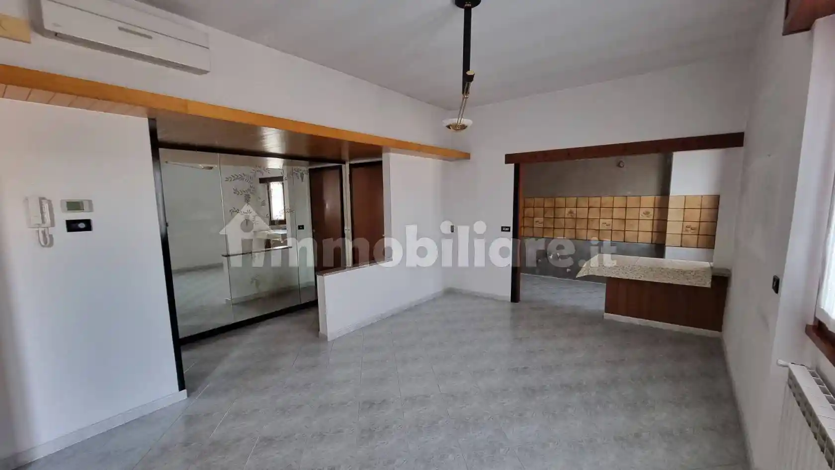 Appartamento in vendita a Limbiate