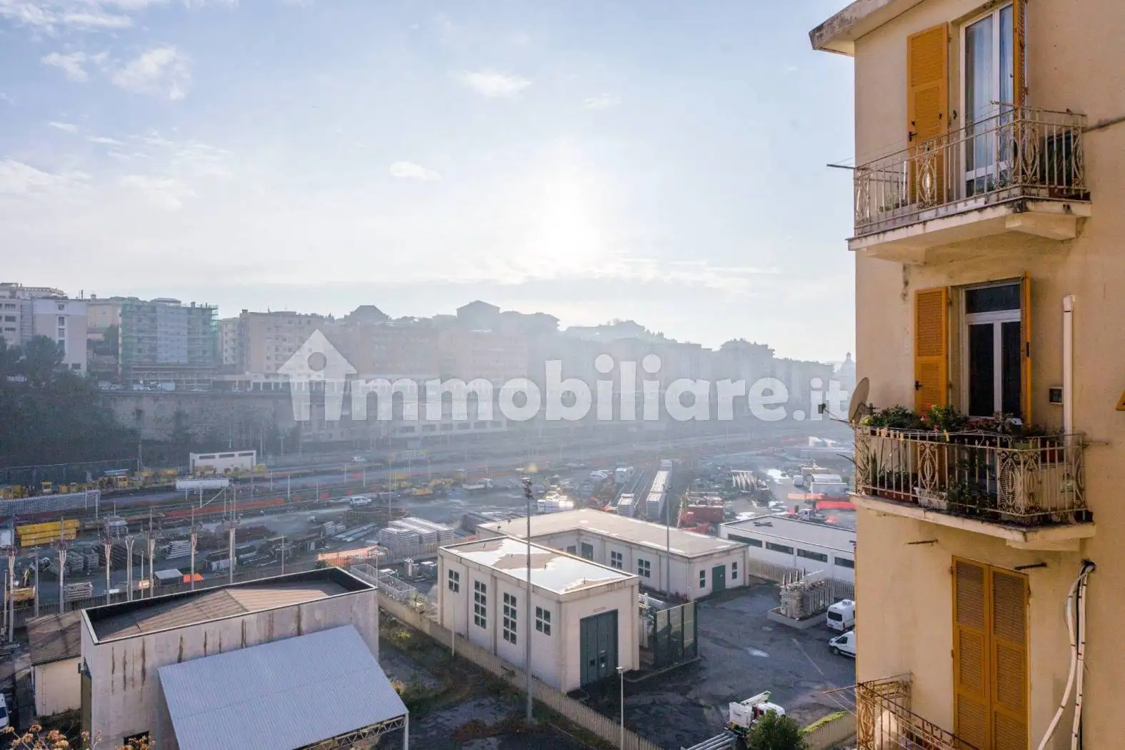 Appartamento in vendita a Genova