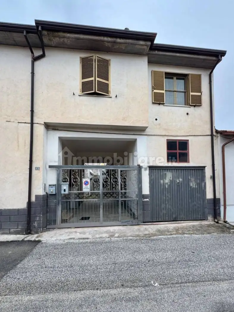 Casa indipendente in vendita a Avezzano
