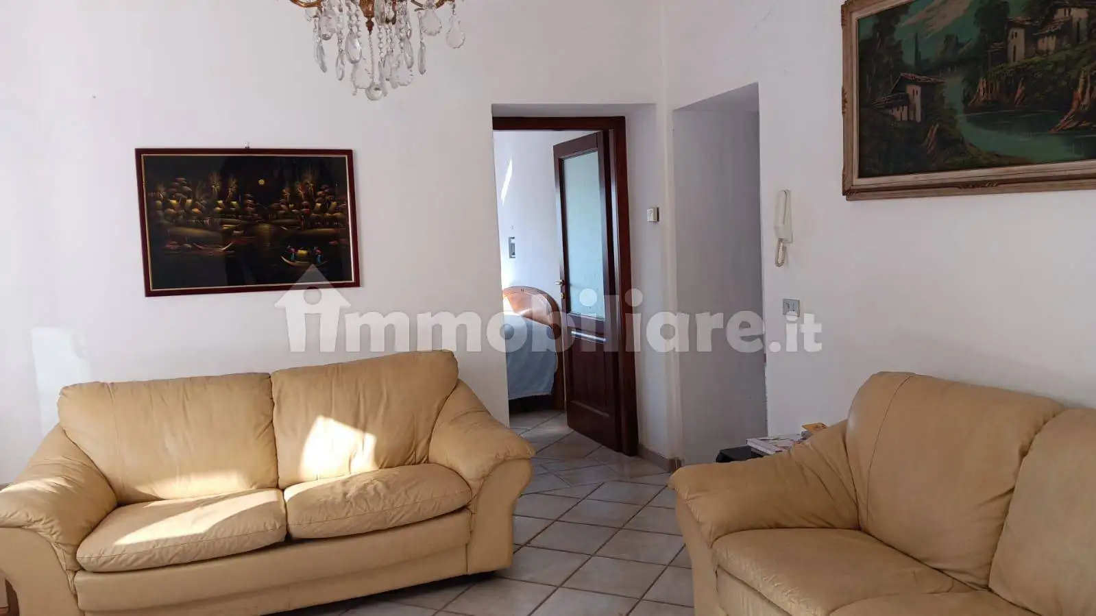 Appartamento in vendita a Menconico