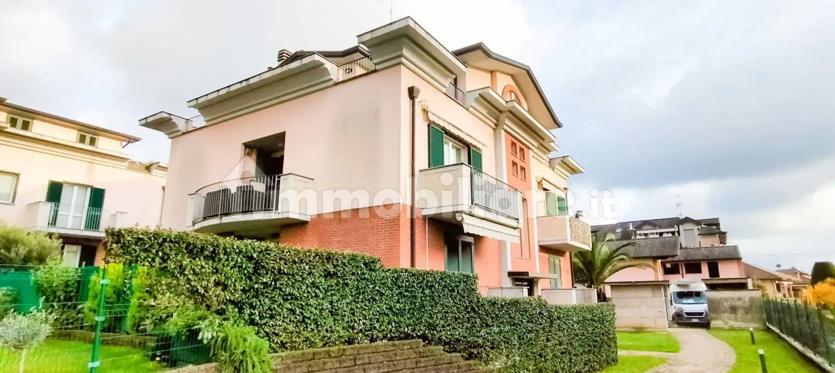 Appartamento in vendita a Carnago