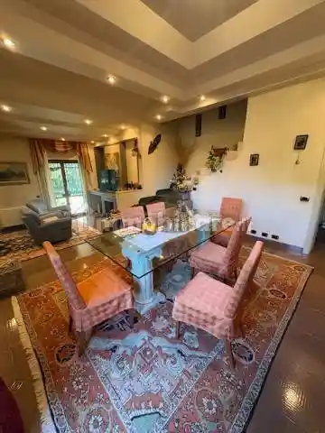 Villa bifamiliare via del Casale Agostinelli, Morena, Roma - foto 4