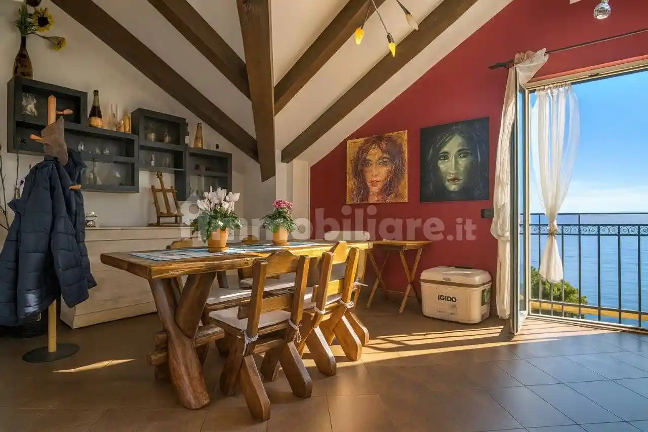 Villa a schiera via MaNIE  ,23B, Centro, Finale Ligure - foto 4