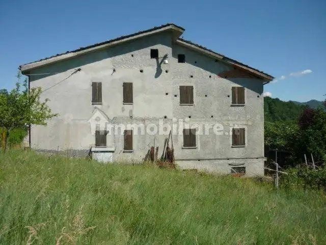 Rustico - Casale in vendita a Casasco