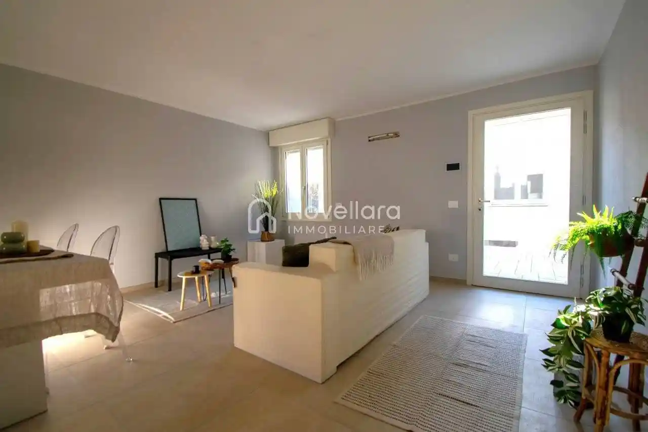 Villa unifamiliare piazza Giuseppe Garibaldi 2, Centro, Guastalla - foto 5