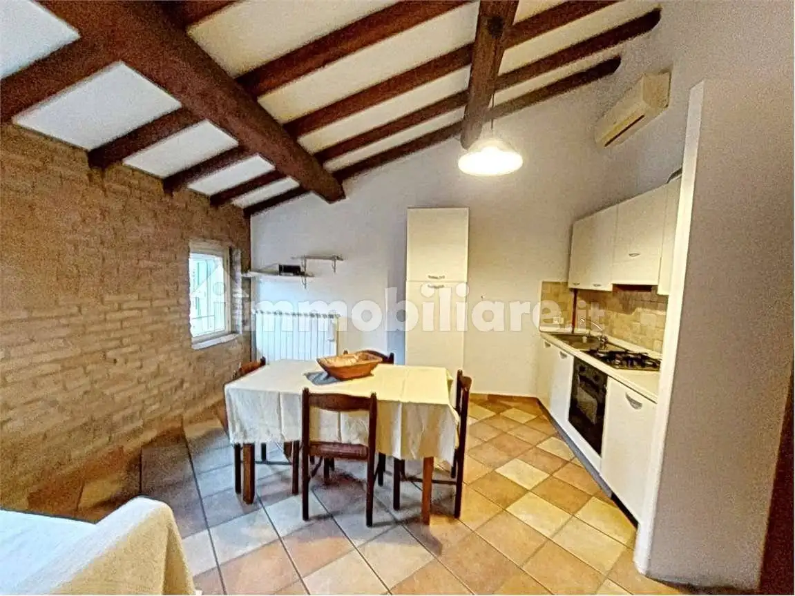 Appartamento in vendita a Modena