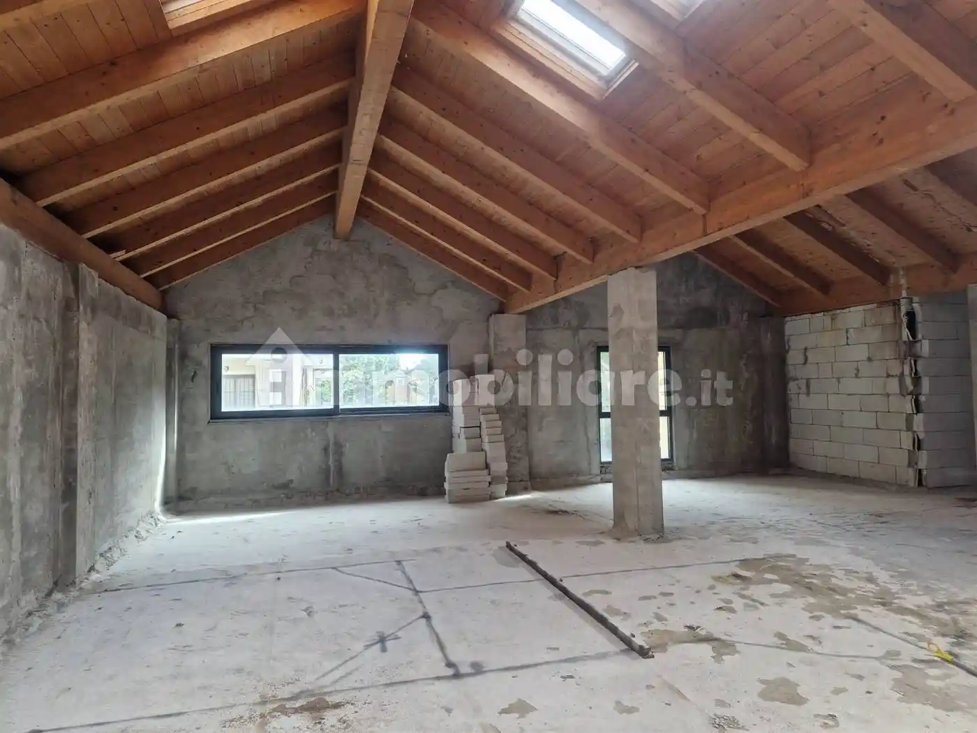 Palazzo - Edificio in Vendita - foto 2