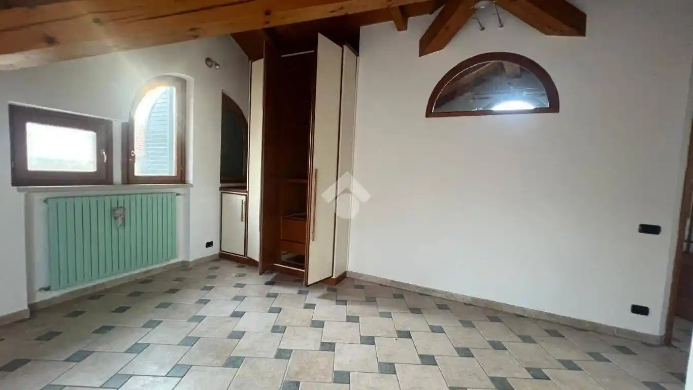 Casa indipendente in vendita a Novate Milanese