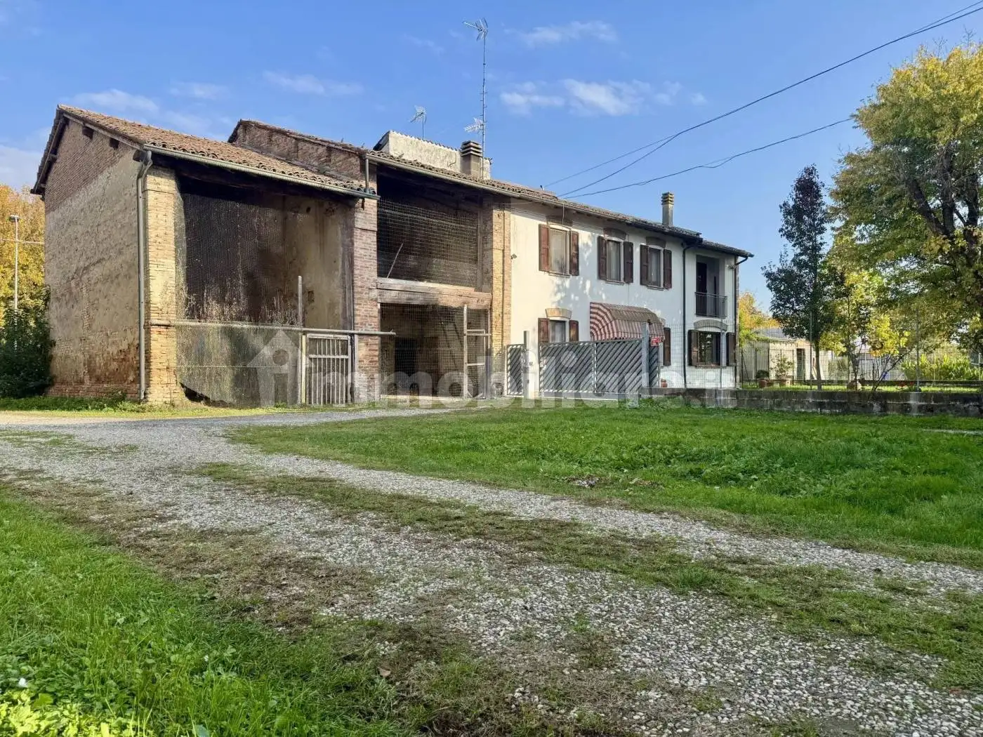 Rustico - Casale in vendita a Colorno