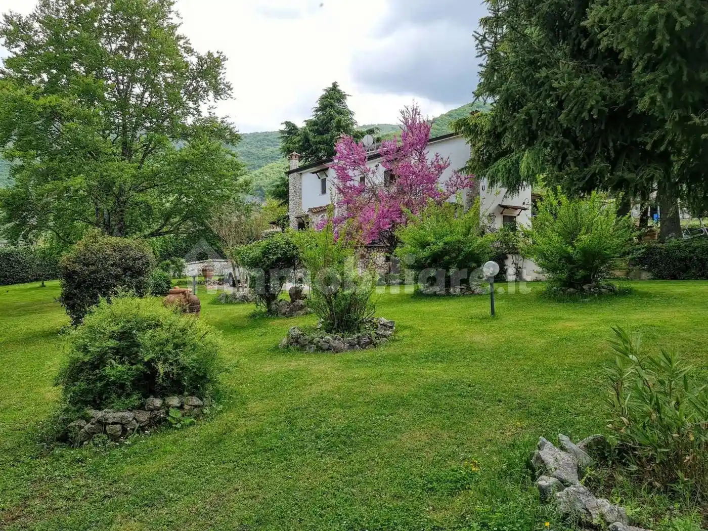 Villa in vendita a Rocca di Botte