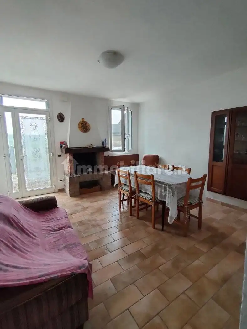 Casa indipendente in vendita a Crespino