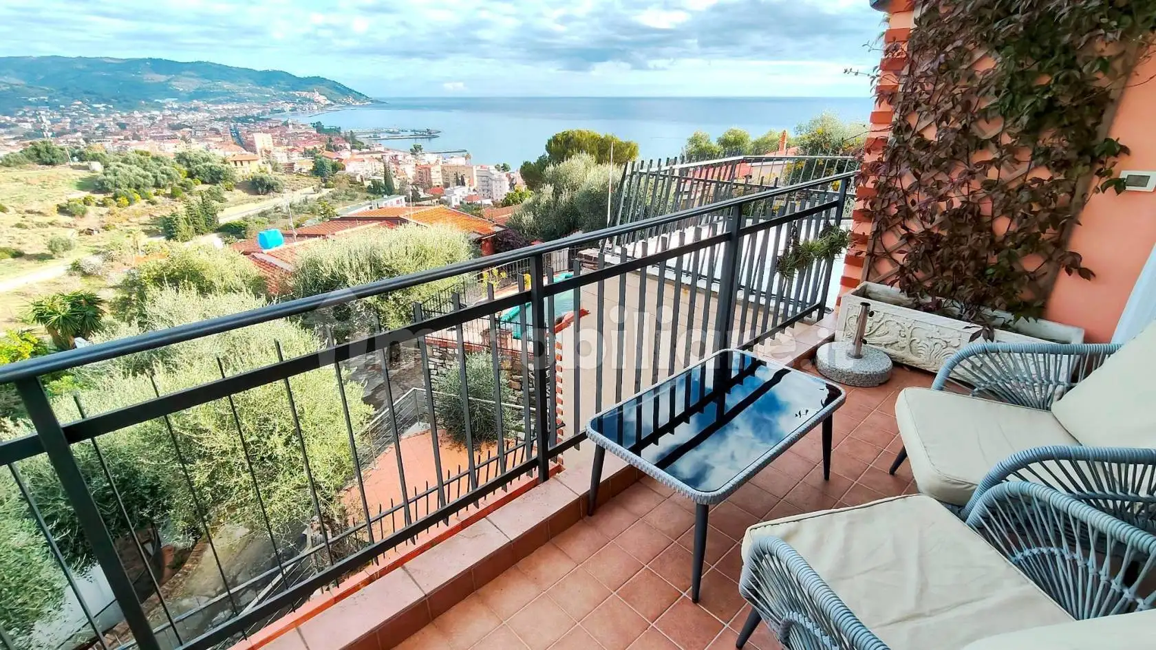 Appartamento in vendita a Diano Marina