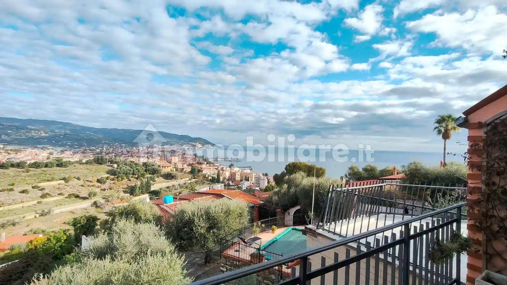 Bilocale via Divina Provvidenza 84, Centro, Diano Marina - foto 2