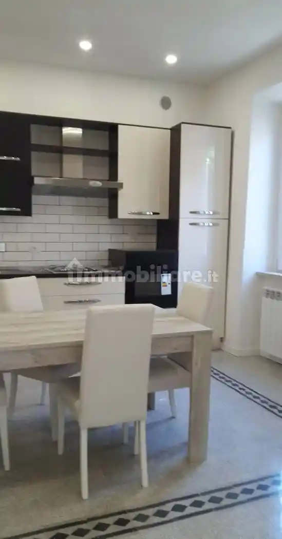 Trilocale via Giuseppe Garibaldi, Centro, Bracciano - foto 2