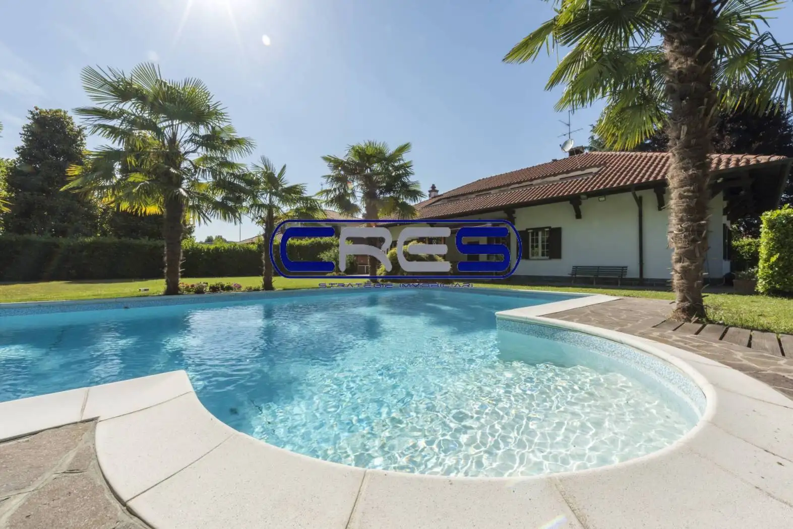 Villa in vendita a Vermezzo con Zelo