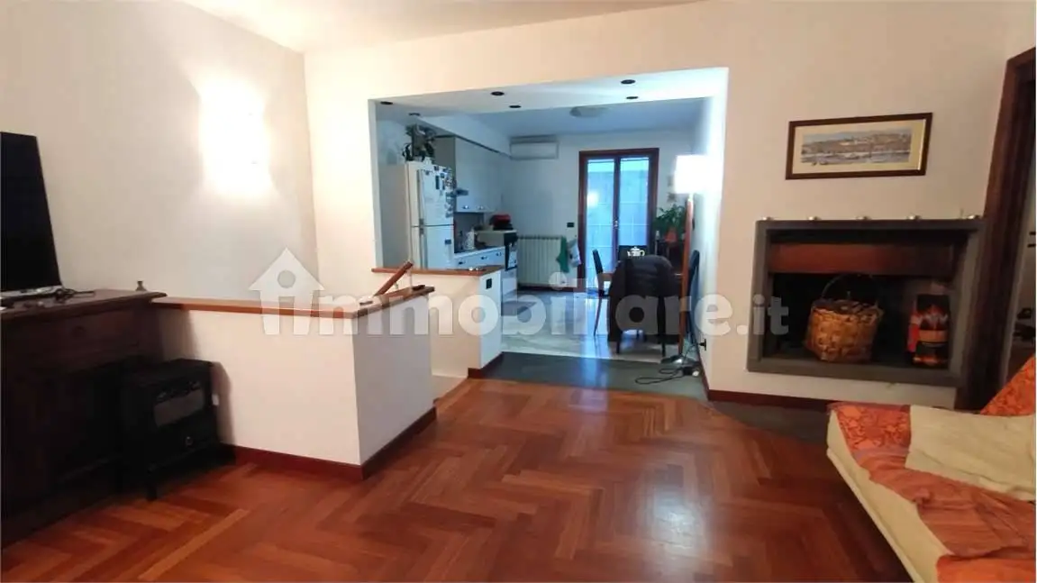 Appartamento via Calesana, Romito Magra, Arcola - foto 3