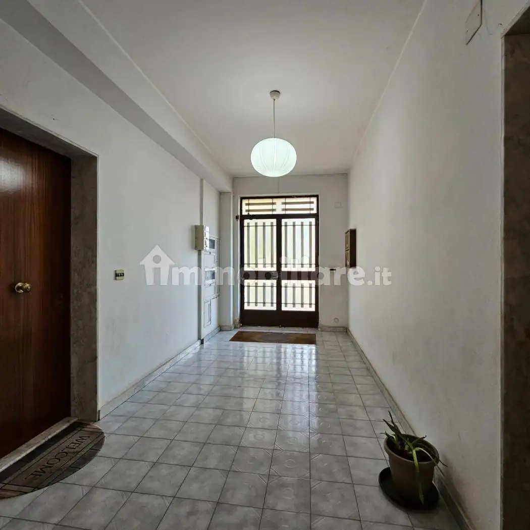 Trilocale via Stazzone 43, Centro, Aci Sant'Antonio - foto 4