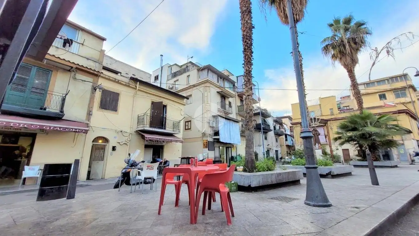 Appartamento in vendita a Palermo