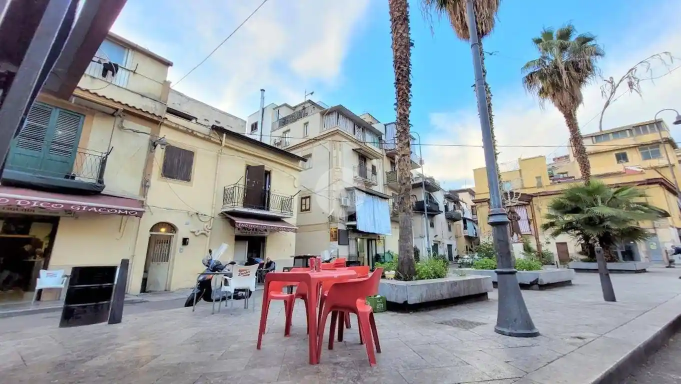 Palazzo - Edificio in Vendita - foto 3