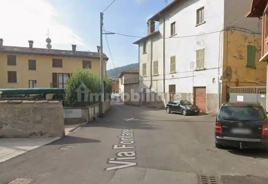 Appartamento via Fontane 7, Centro, Villa Carcina - foto 2