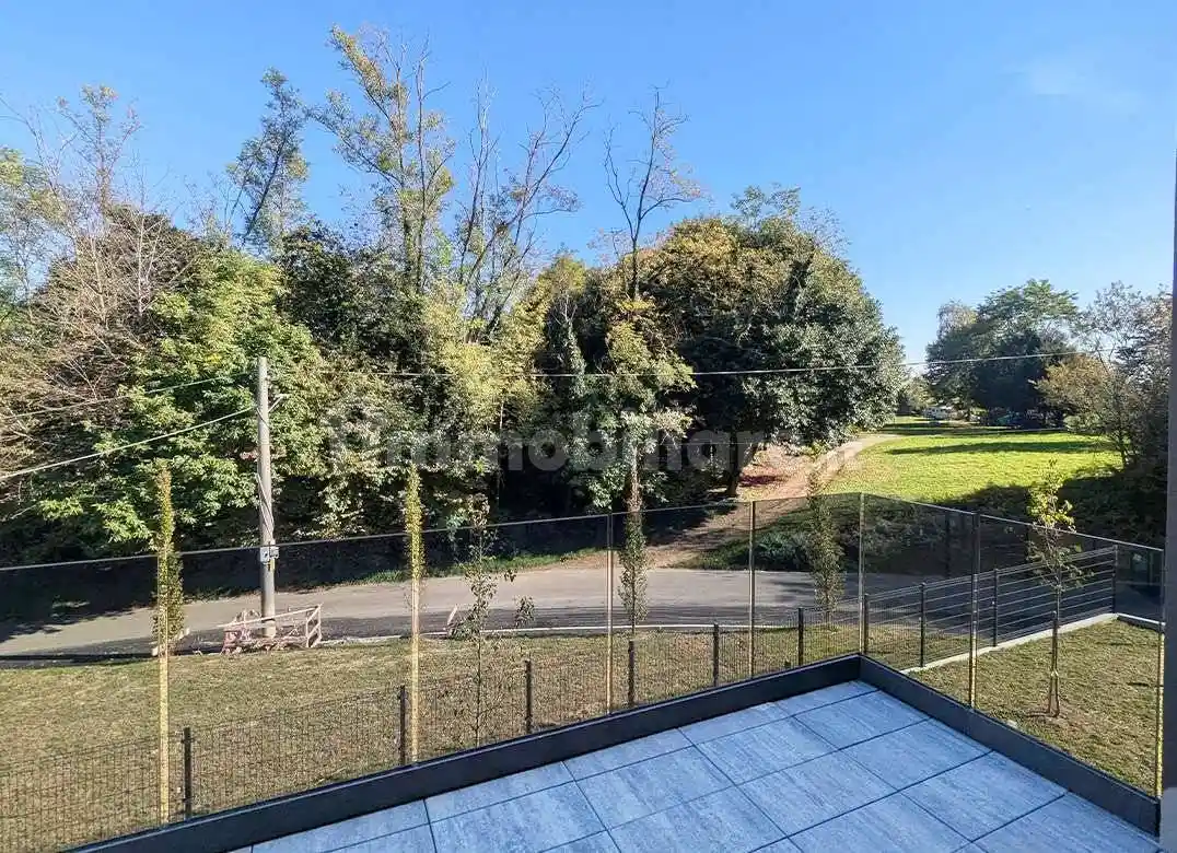 Trilocale via Brughiere, 7, Beregazzo, Beregazzo con Figliaro - foto 5