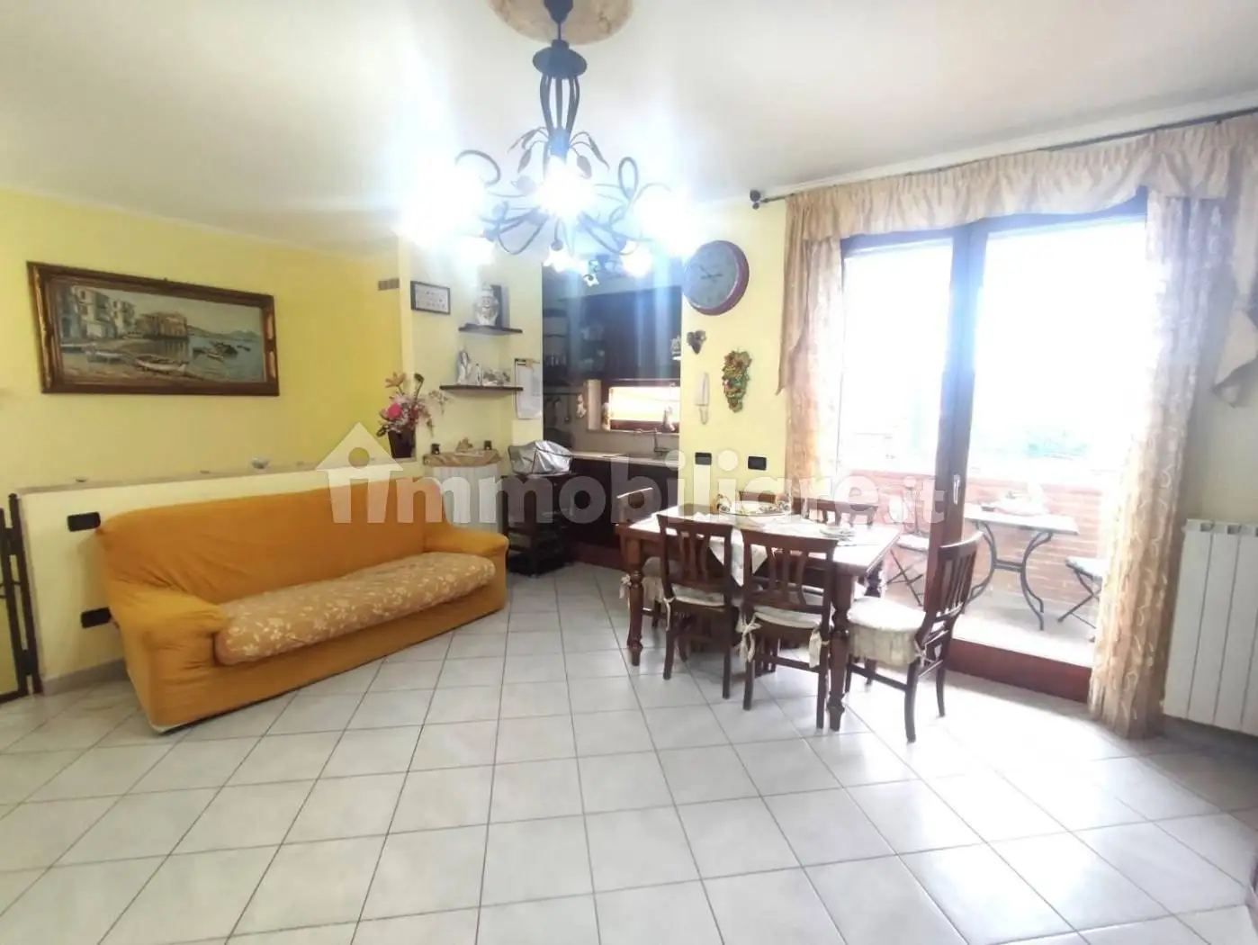 Appartamento in vendita a Colle di Val d'Elsa