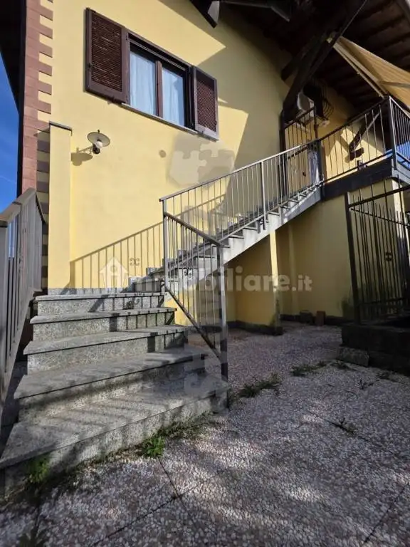 Quadrilocale via Sagittario, Centro, Angera - foto 4