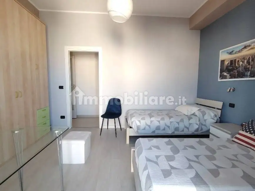 Quadrilocale via Tre Monti 26, Centro, Milazzo - foto 2