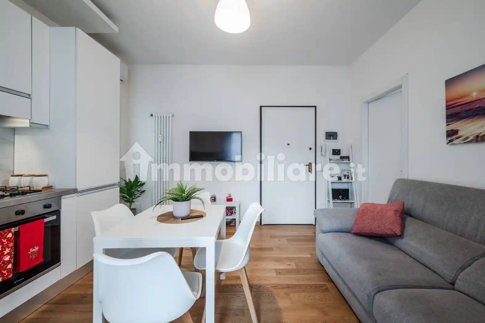 Bilocale via Lorenteggio 155, Giambellino, Milano - foto 2