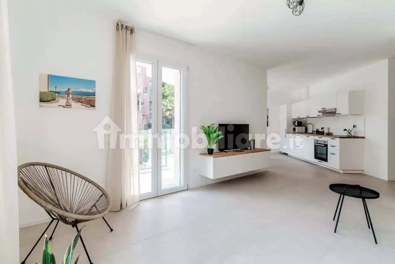 Trilocale via Bellinzona, Nino Bixio, Como - foto 5