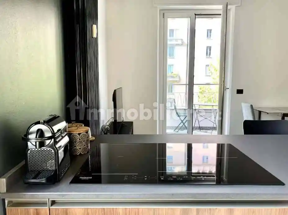 Bilocale viale Carlo Troya, Solari, Milano - foto 3