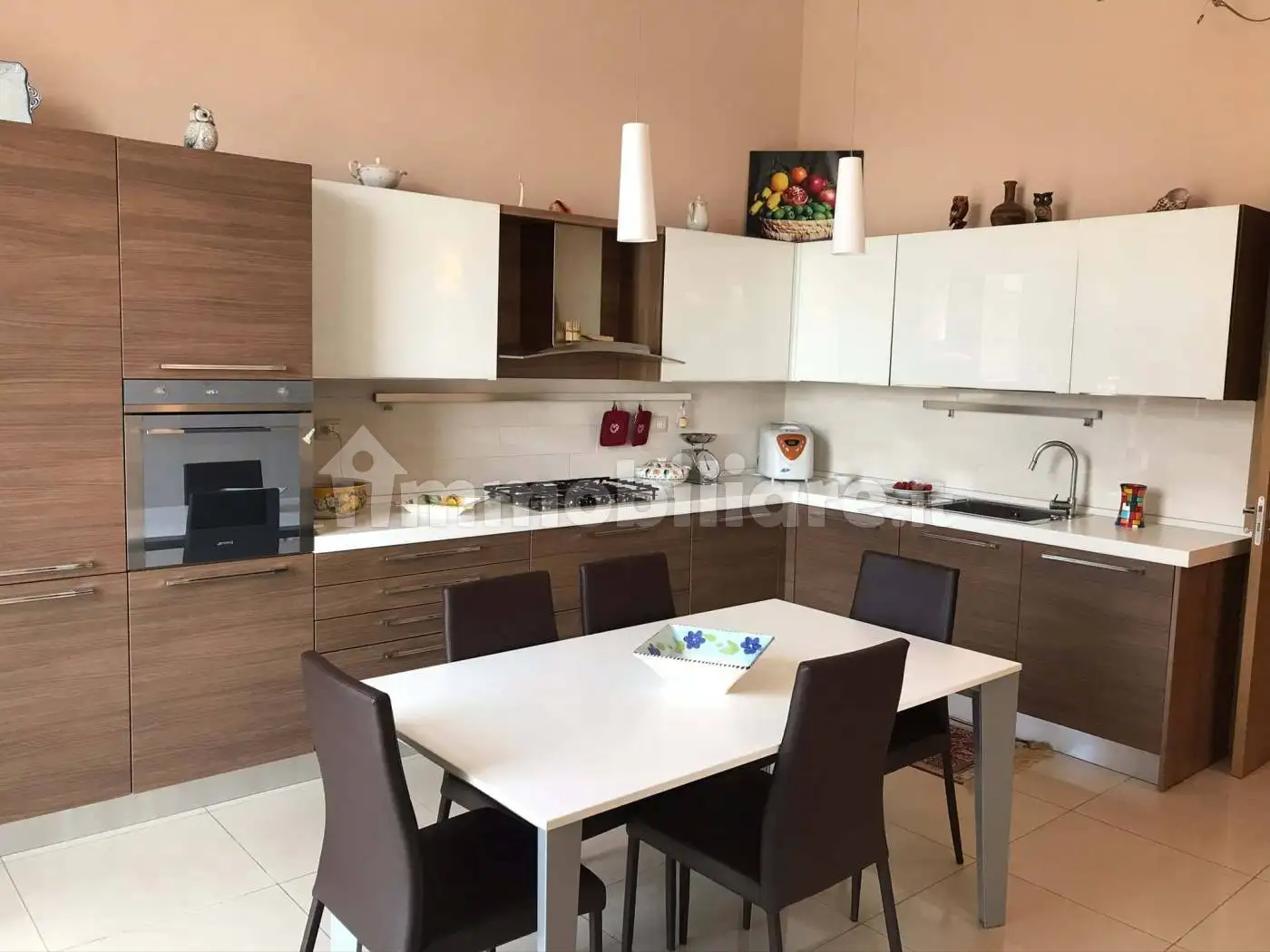 Appartamento in affitto a Napoli