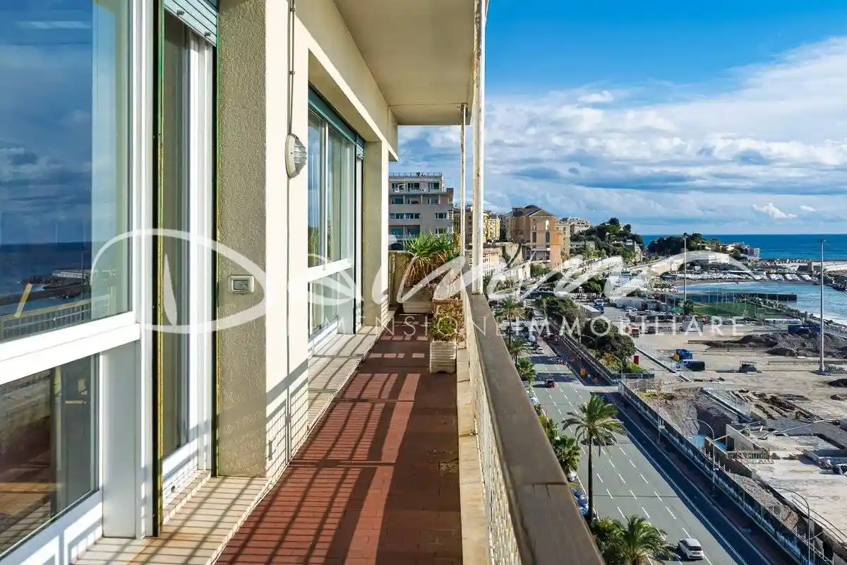 Appartamento piazza Raffaele Rossetti, Foce, Genova - foto 3