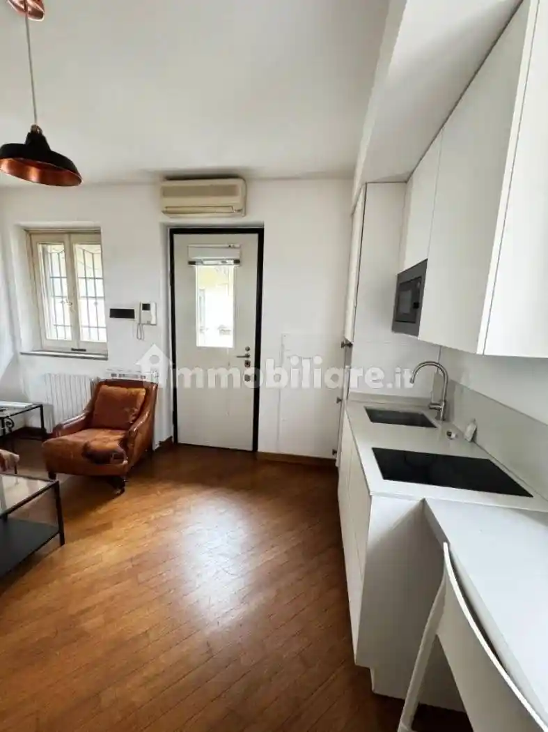 Bilocale via Edmondo De Amicis 4, Carrobbio, Milano - foto 2