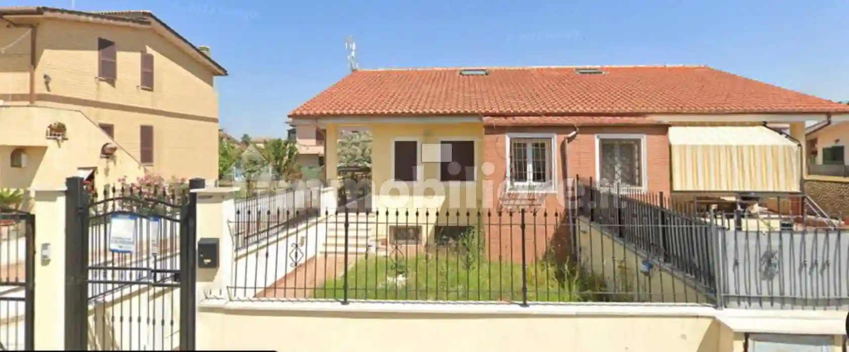 Villa - foto 2