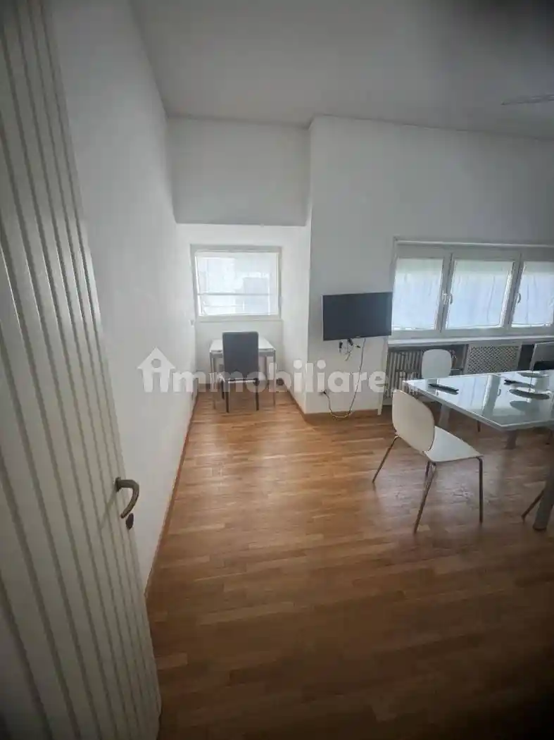 Quadrilocale via Fratelli Ruspoli 12, Pinciano - Villa Ada, Roma - foto 2