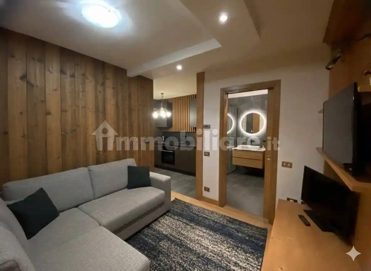 Appartamento via Monsignor D.Bortoli 10, Centro, Asiago - foto 2