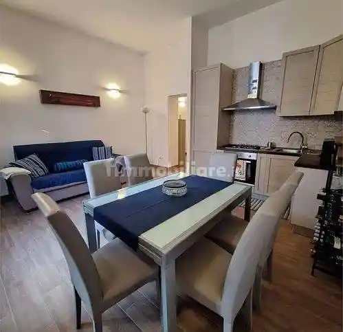 Bilocale ottimo stato, secondo piano, Centro, Terracina - foto 2