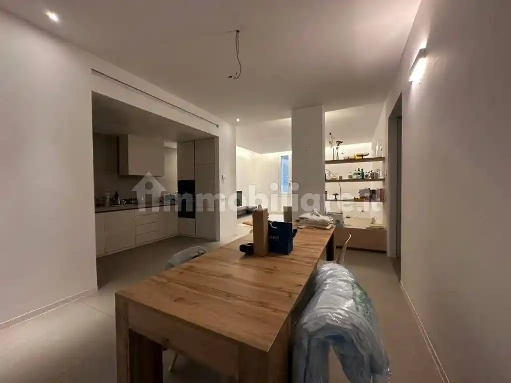 Trilocale ottimo stato, secondo piano, Centro Storico, Modena - foto 2