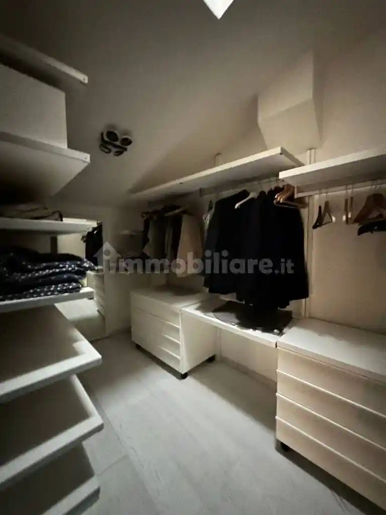 Bilocale ottimo stato, quarto piano, Centro Storico, Modena - foto 3